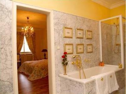 Готель Bastgen Bed & Breakfast Віттліх Екстер'єр фото